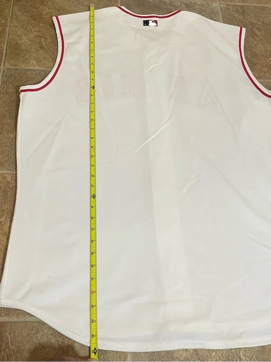 Vintage RARE Majestic MLB
Anaheim Angels Men's
Sleeveless Jersey Size 52 - Picture 4 of 10